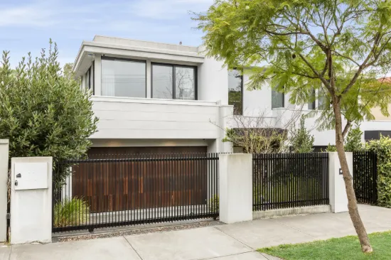 1/2 Peak Street, Malvern East, Vic 3145