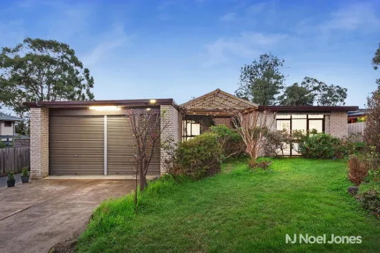 1/2 Sierra Place, Chirnside Park, Vic 3116