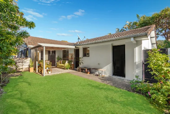 1/2 Tawarri Crescent, Burleigh Heads, Qld 4220