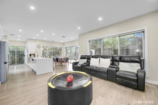 1/20 Curlew Avenue, Altona, Vic 3018-Image