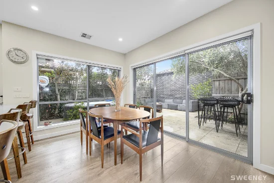 1/20 Curlew Avenue, Altona, Vic 3018-Image