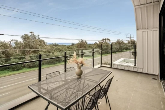 1/241 Nepean Highway, Seaford VIC 3198-Image