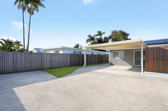 1/26 Kandoo Street, Pacific Paradise, Qld 4564