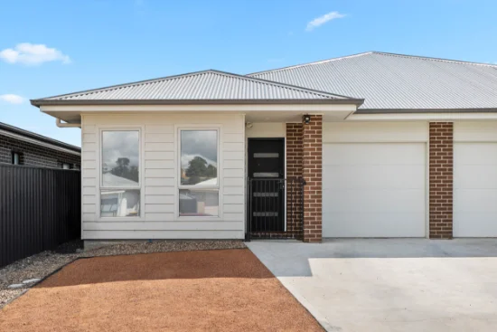 1/27 Matchless Avenue, Goulburn, NSW 2580 - For Sale