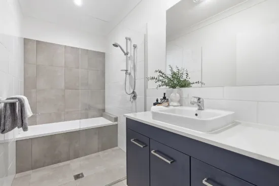 1/270 King Street, Caboolture, Qld 4510-Image