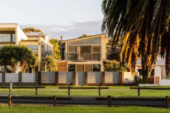 1/3 Clare Court, Devonport, Tas 7310