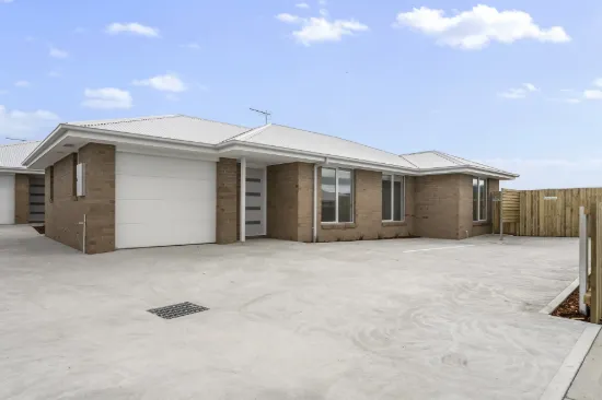 1/3 Lemnos Place, Brighton, Tas 7030