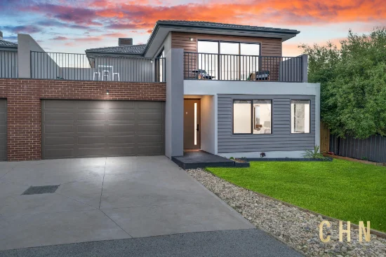 1/32 Banjo Paterson Circle, Point Cook, Vic 3030