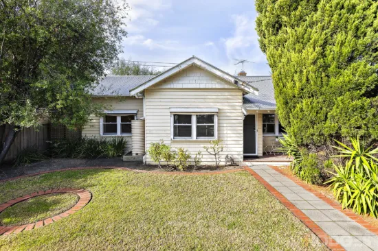 1/34 Kingston Street, Hampton, Vic 3188