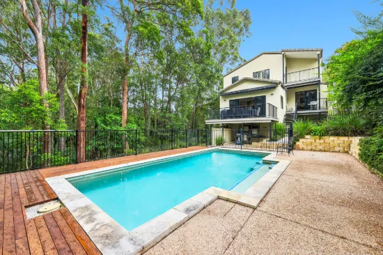 1/342 Ron Penhaligon Way, Robina, Qld 4226