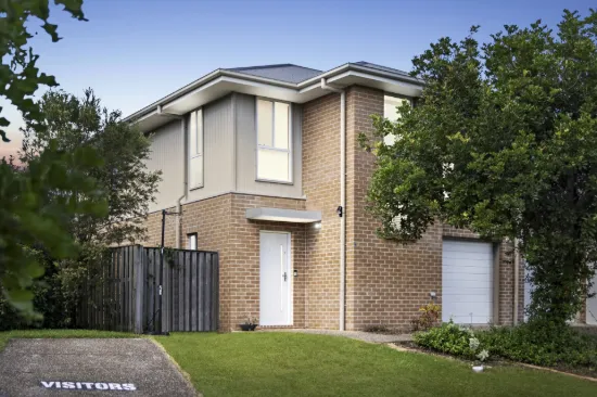 1/36 Rise Circuit, Pacific Pines, Qld 4211