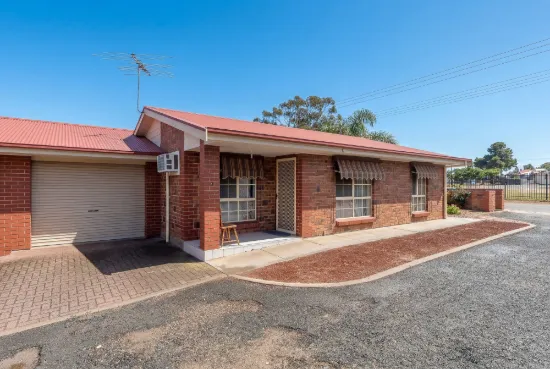 1/4 Alice Terrace, Murray Bridge, SA 5253