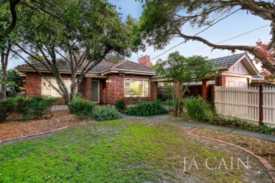 1/4 Douglas Street, Ashwood, Vic 3147