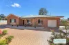 1/4 Mcdonald Crescent, Tamworth, NSW 2340