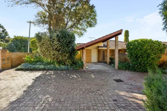 1/4 Sandhurst Road, Dianella, WA 6059