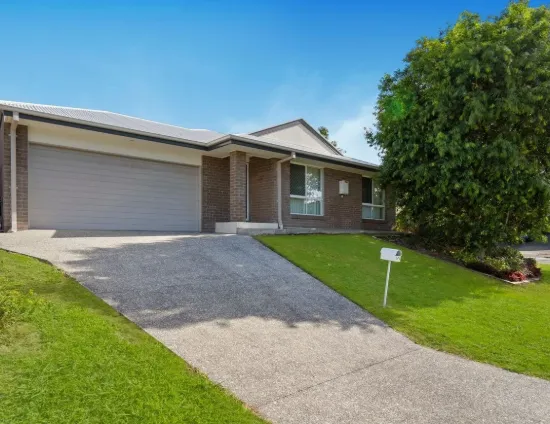 1/4 Winchester Crescent, Pimpama, Qld 4209