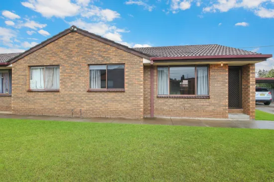 1/414 Bevan Street, Lavington NSW 2641-Image