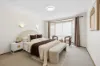 1/5 Balmoral Street, Essendon, Vic 3040-Image