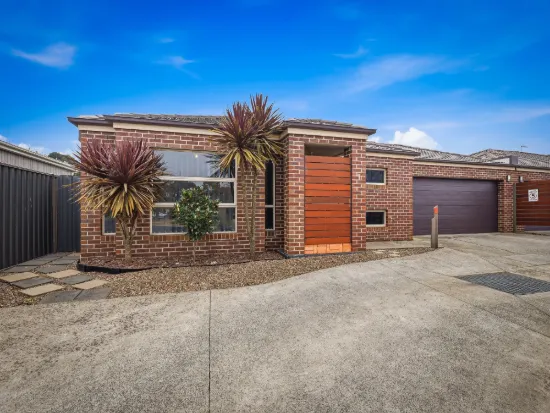 1/5 Mulwala Court, MANOR LAKES VIC 3024-Image