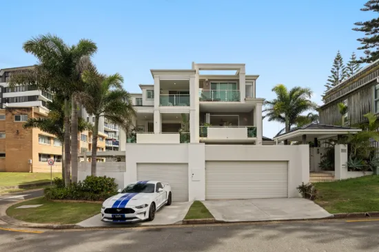 1/55 Jefferson Lane, Palm Beach, Qld 4221-Image