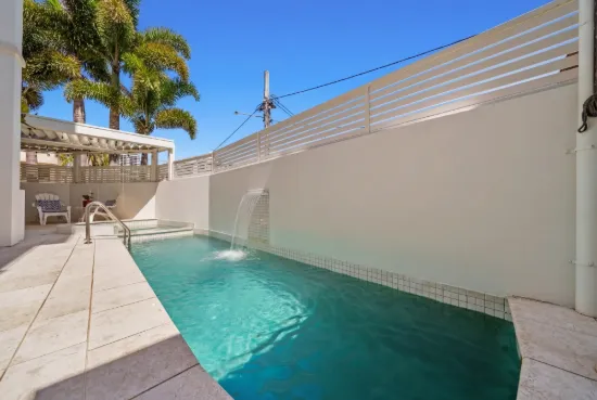 1/55 Jefferson Lane, Palm Beach, Qld 4221-Image