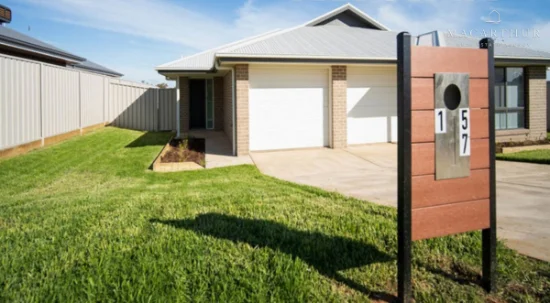 1/57 Coppabella Drive, Gobbagombalin, NSW 2650