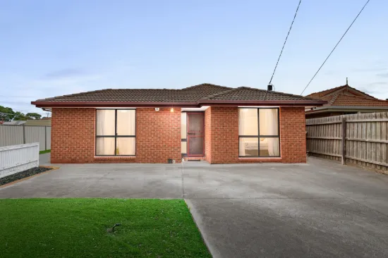 1/58 Oriole Drive, Werribee, Vic 3030
