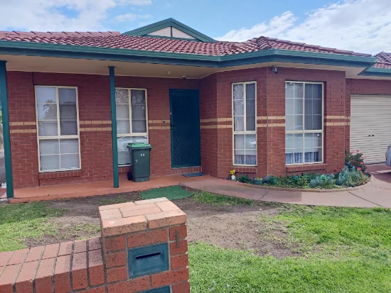 1/59 Doherty Street, Deer Park, Vic 3023