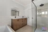 1/6 Mackenzie West Street, Golden Square, Vic 3555-Image