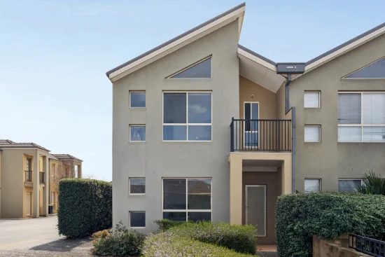 1/7 Lorraine Court, Hillside, Vic 3037