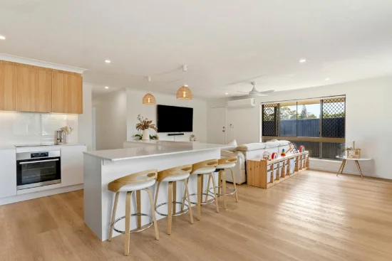 1/7 Pilbara Place, Worongary, Qld 4213