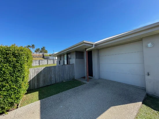 1/8 Bonney Street, Rural View, Qld 4740