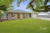 1/8 Kooringa Avenue, Cleveland, Qld 4163