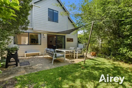 1/8 Martingale Drive, Dunsborough, WA 6281