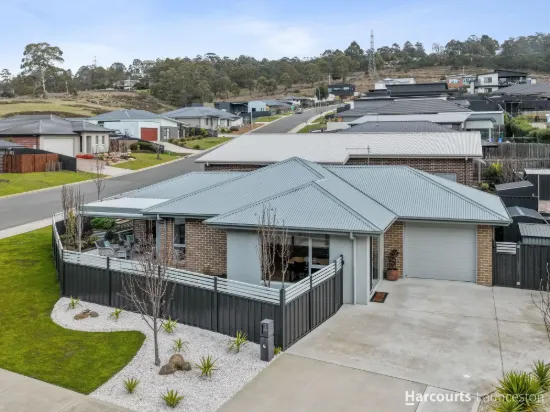 1/82 Greenfield Drive, Riverside, Tas 7250