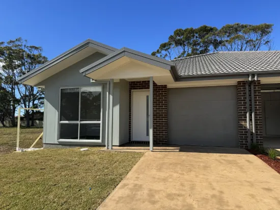 1/9 Crestview Avenue, Old Bar, NSW 2430