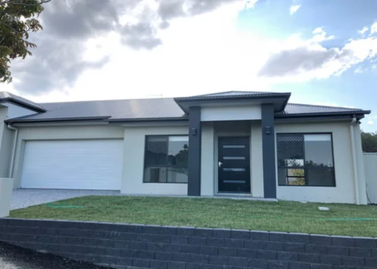1/9 Frogmouth Street, Upper Coomera, Qld 4209