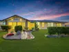 1 Abbey Court, Kawungan, Qld 4655