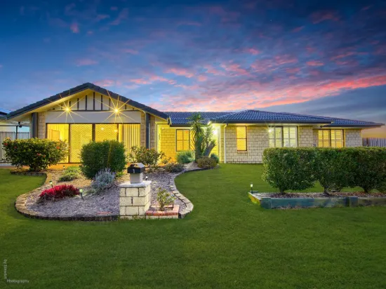 1 Abbey Court, Kawungan, Qld 4655