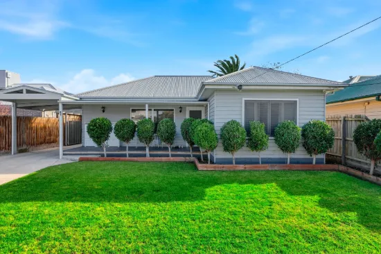 1 Acacia Avenue, Seaholme, Vic 3018