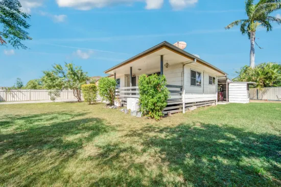 1 Adams Crescent, Blackwater, Qld 4717