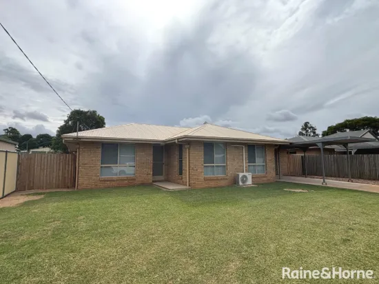 1 Andrew Street, Wooroolin, Qld 4608