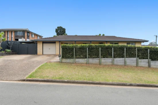 1 Apa Ct, Kallangur, Qld 4503
