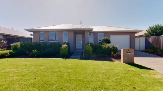 1 Aqua Court, Dubbo, NSW 2830
