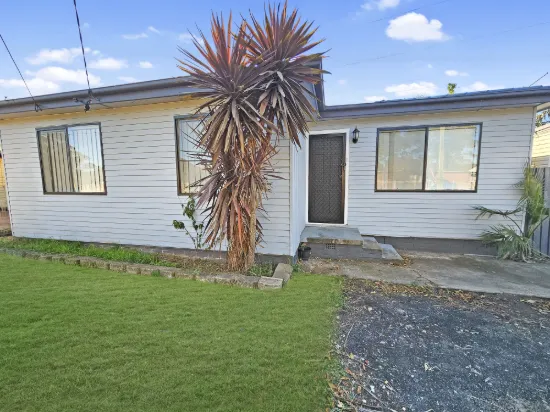 1 Arakoon Ave, Penrith, NSW 2750