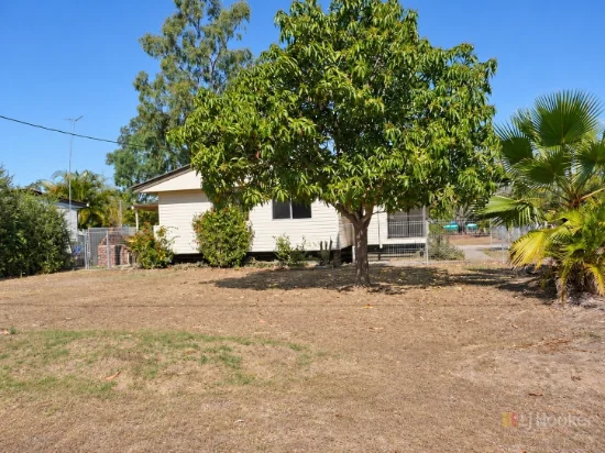 1 Armstrong Crescent, Dysart, Qld 4745