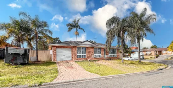 1 Arnold Avenue, Green Valley, NSW 2168