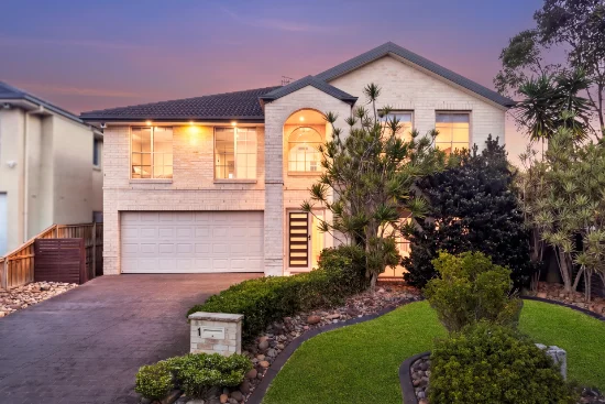 1 Bataan Circuit, Bateau Bay, NSW 2261