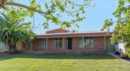 1 Berallah Place, Cowra, NSW 2794