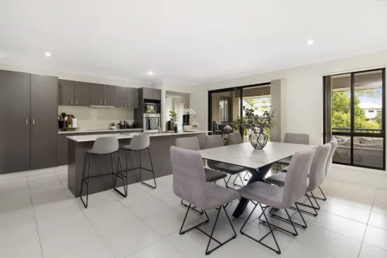 1 Bindarri Close, Waterford, Qld 4133
